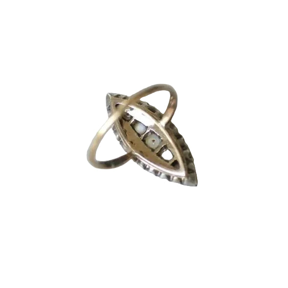 Bague marquise perles et diamants - Castafiore
