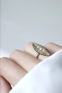 Bague marquise perles et diamants - Castafiore