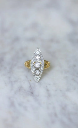 Bague marquise trèfle diamants - Castafiore