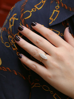 Bague marquise vintage or diamants - Castafiore