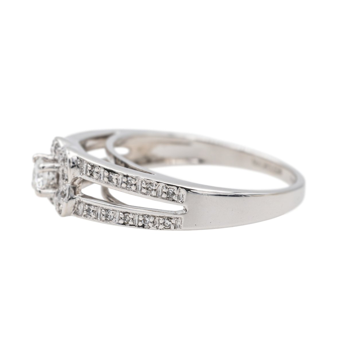 Bague MAUBOUSSIN "Chance of love" en or blanc et diamant - Castafiore