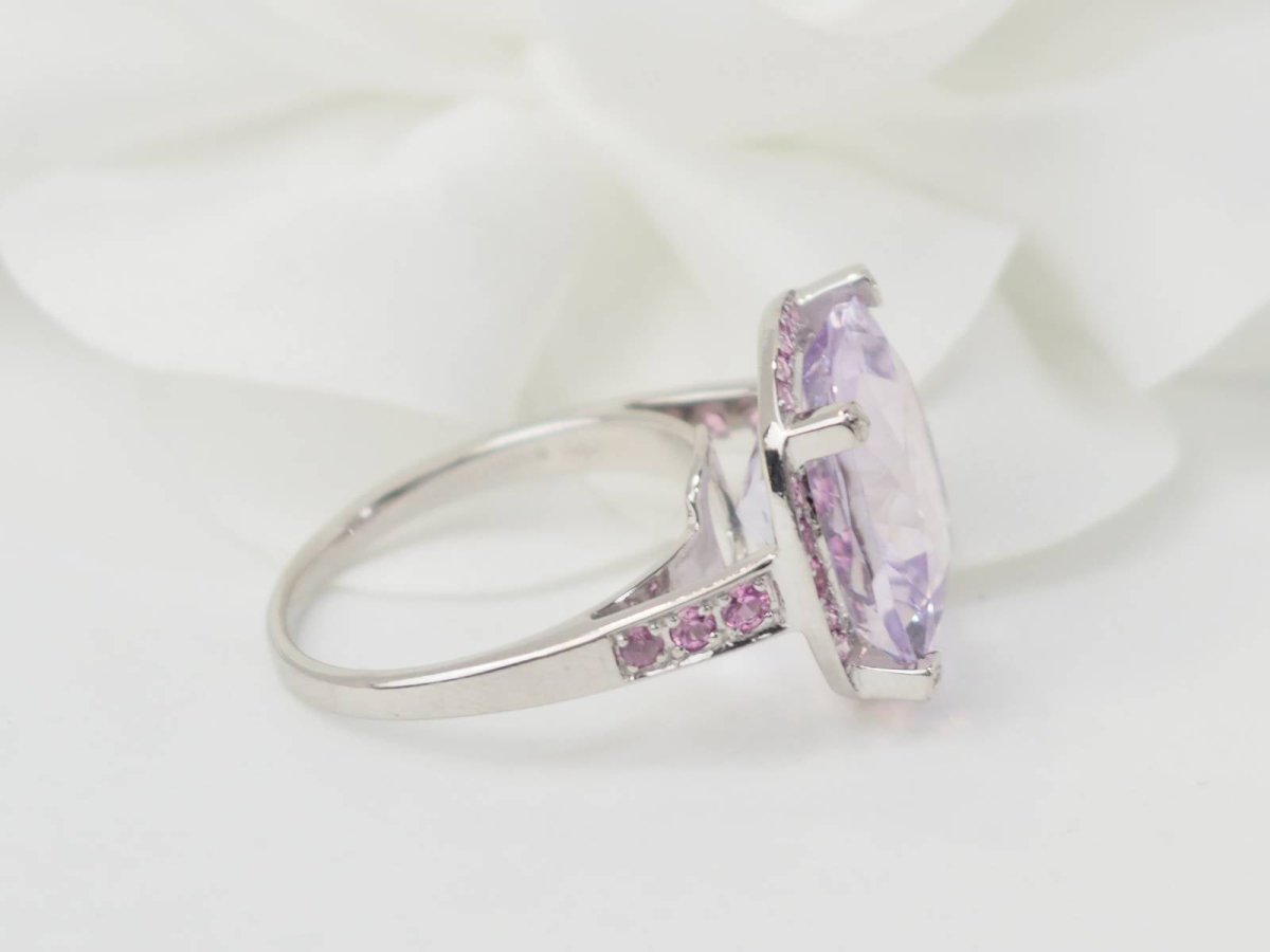 Bague Mauboussin "Couleur d'Amour" en or blanc et Améthyste - Castafiore