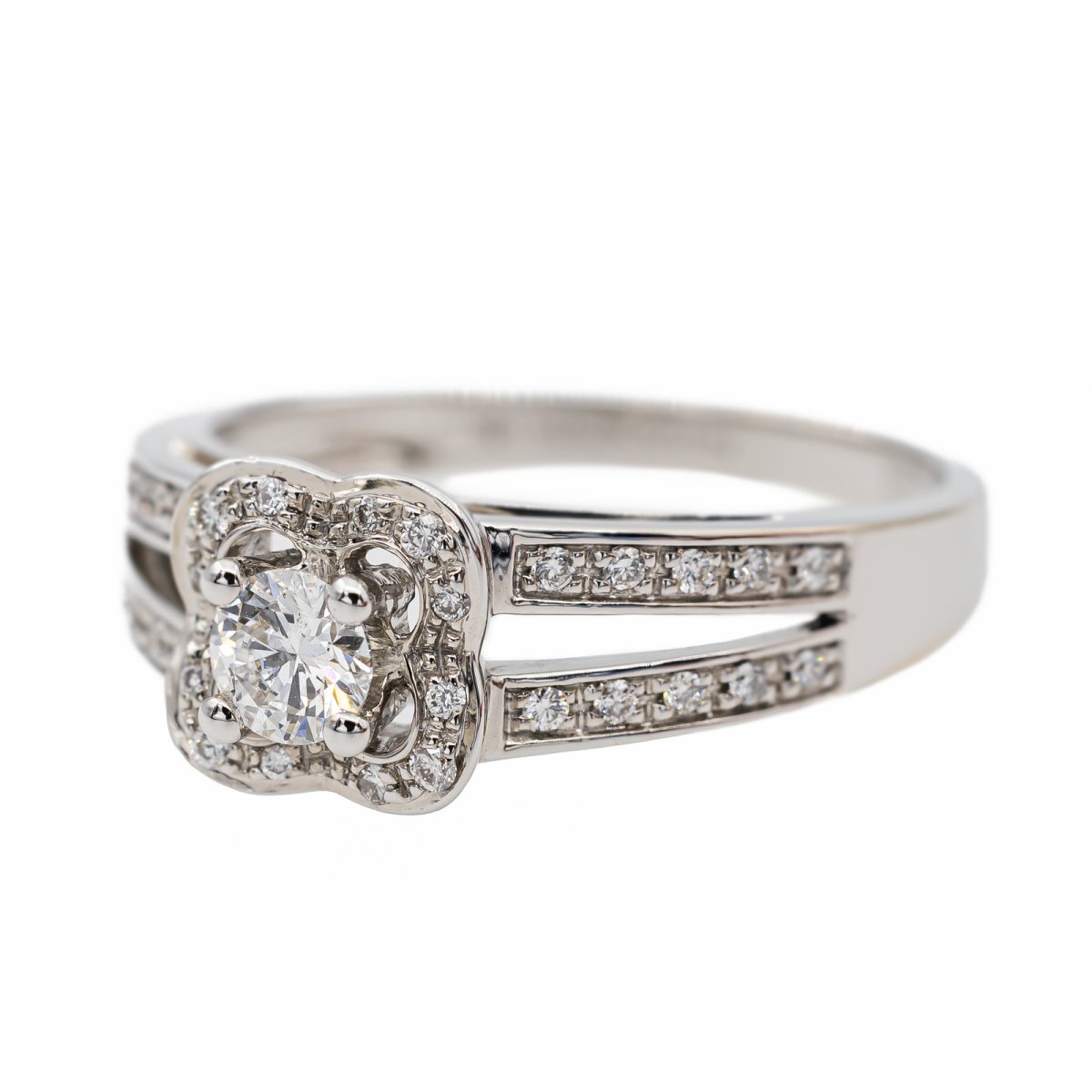 Bague MAUBOUSSIN en or blanc et diamants - Castafiore