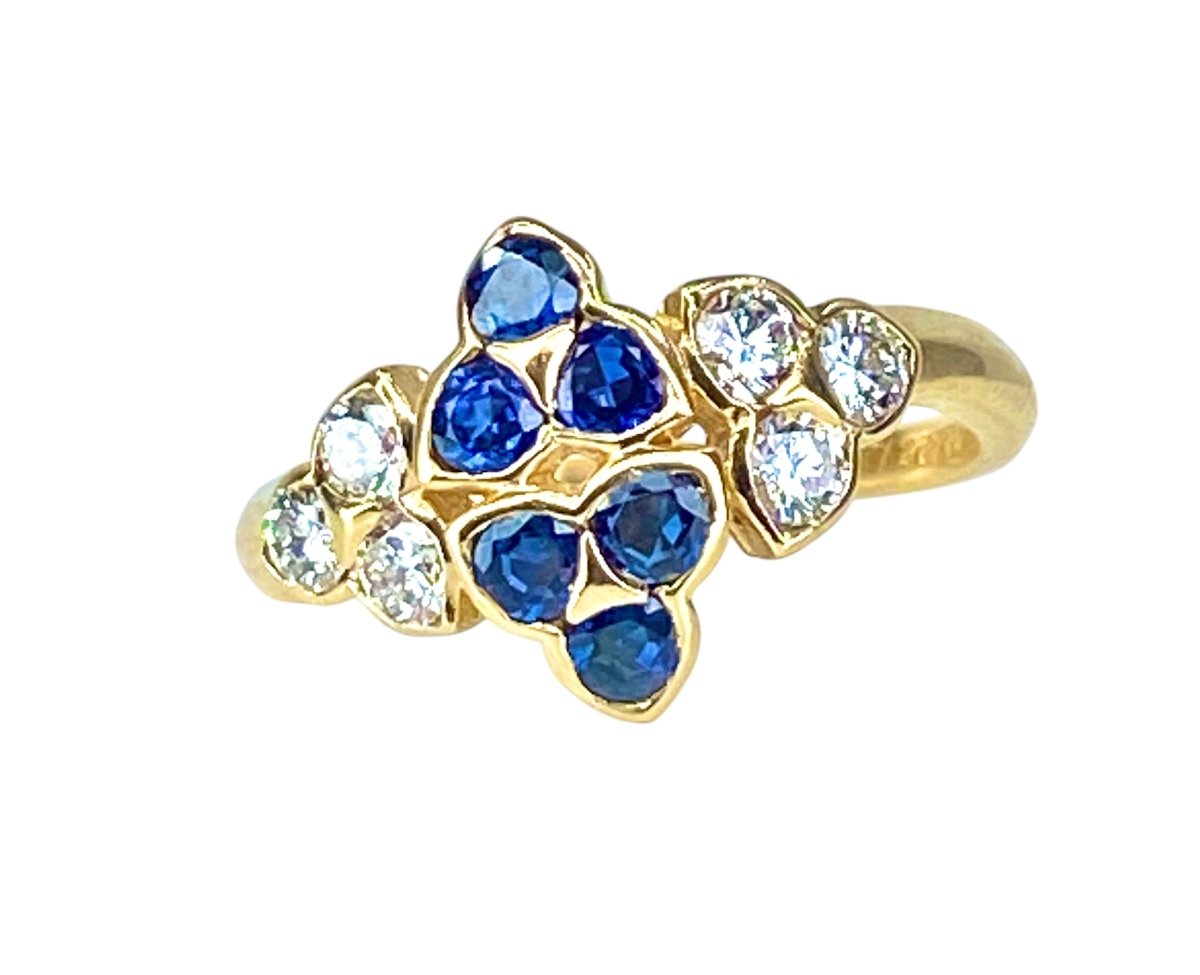 Bague Mauboussin en or jaune 18 carats en saphirs et diamants - Castafiore