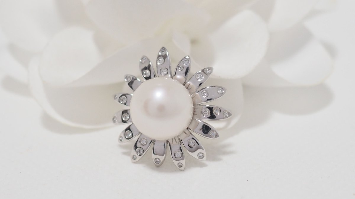 Bague Mauboussin or blanc Au café des 2 amours perle de culture et diamants