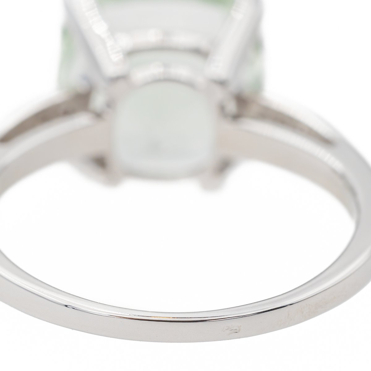 Bague MAUBOUSSIN "Petit visage d'Amour " en or blanc, prasiolite et diamants - Castafiore