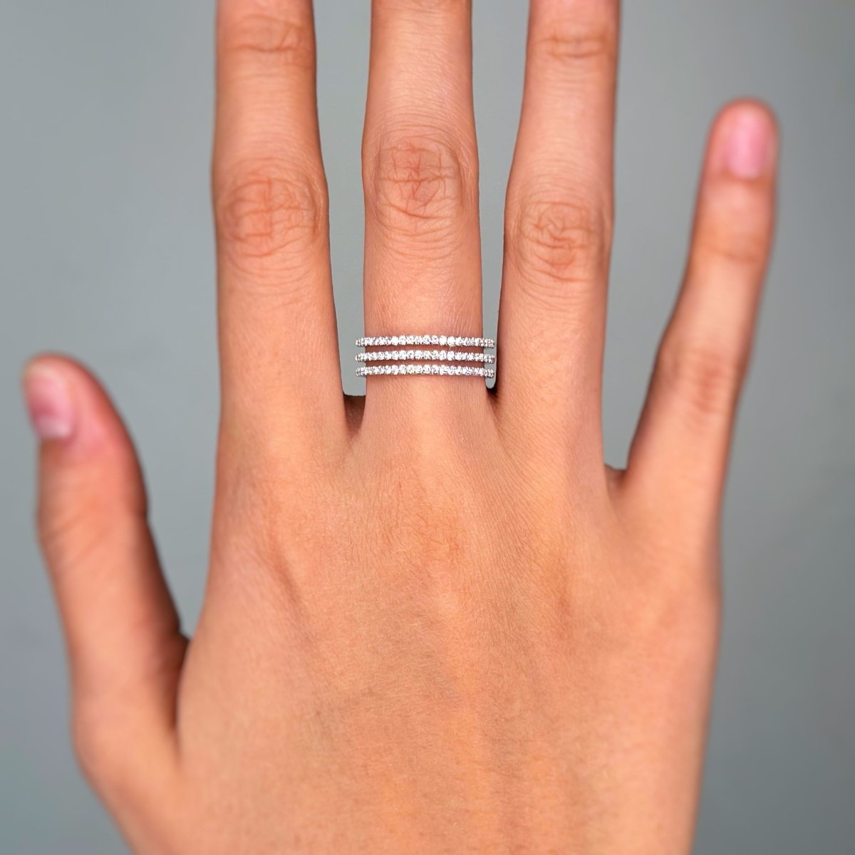 Bague MESSIKA "Gastby 3 rangs" en or blanc et diamants - Castafiore