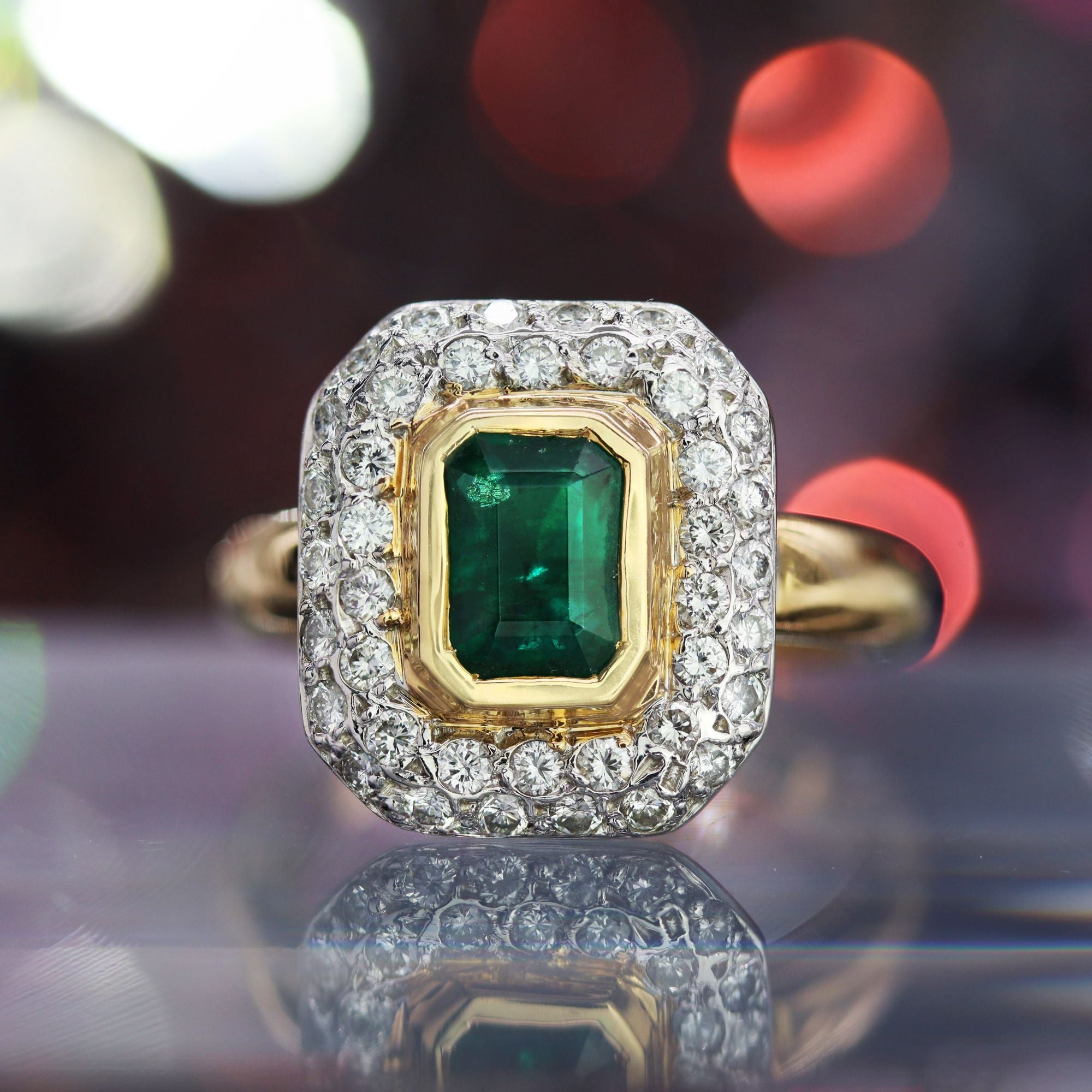 Bague occasion émeraude diamants rectangulaire