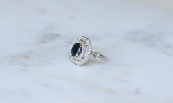 Bague Octogonale Saphir et Diamants Style Art Déco - Castafiore