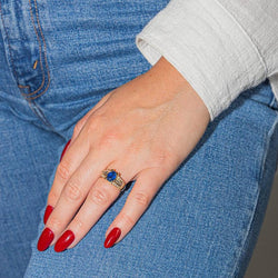 Bague O.J. PERRIN en or jaune et saphir - Castafiore