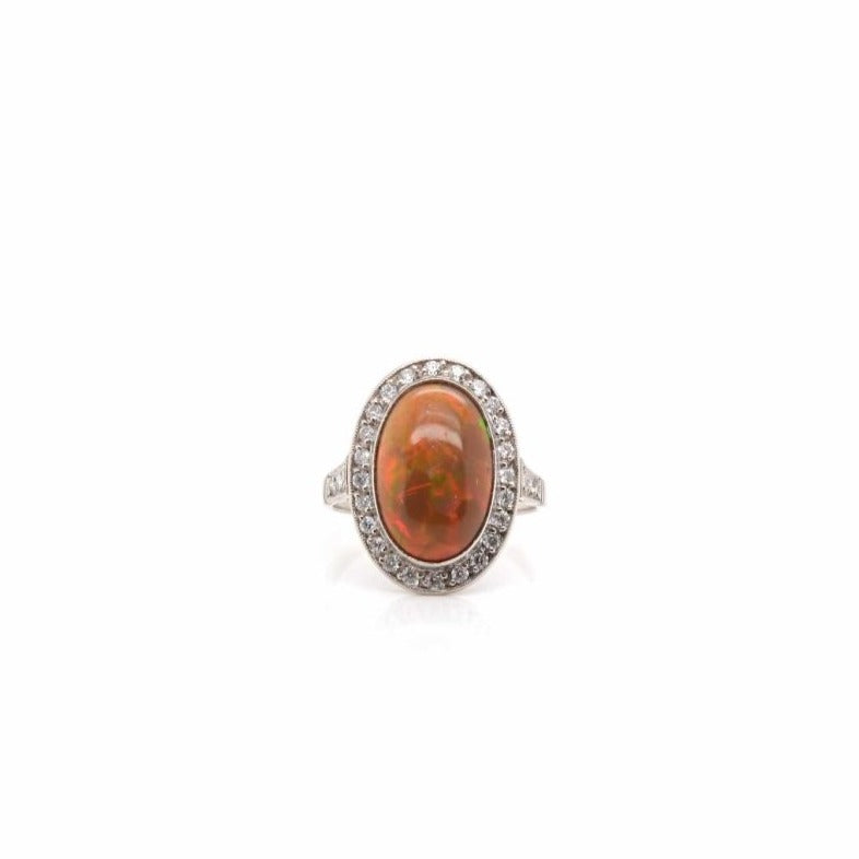 Bague opale de feu et diamants en platine - Castafiore