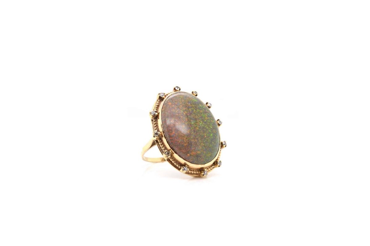 Bague opale et diamants en or jaune 18k - Castafiore