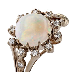 Bague opale ronde diamants or blanc - Castafiore