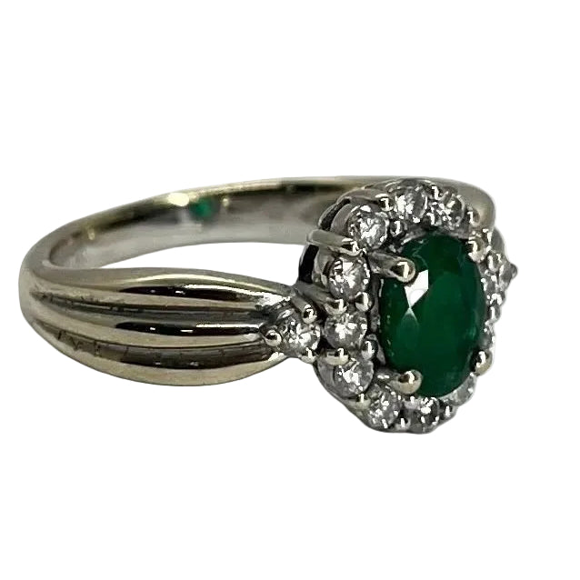 Bague or blanc emeraude 0,30 ct et diamants 1 ct - Castafiore