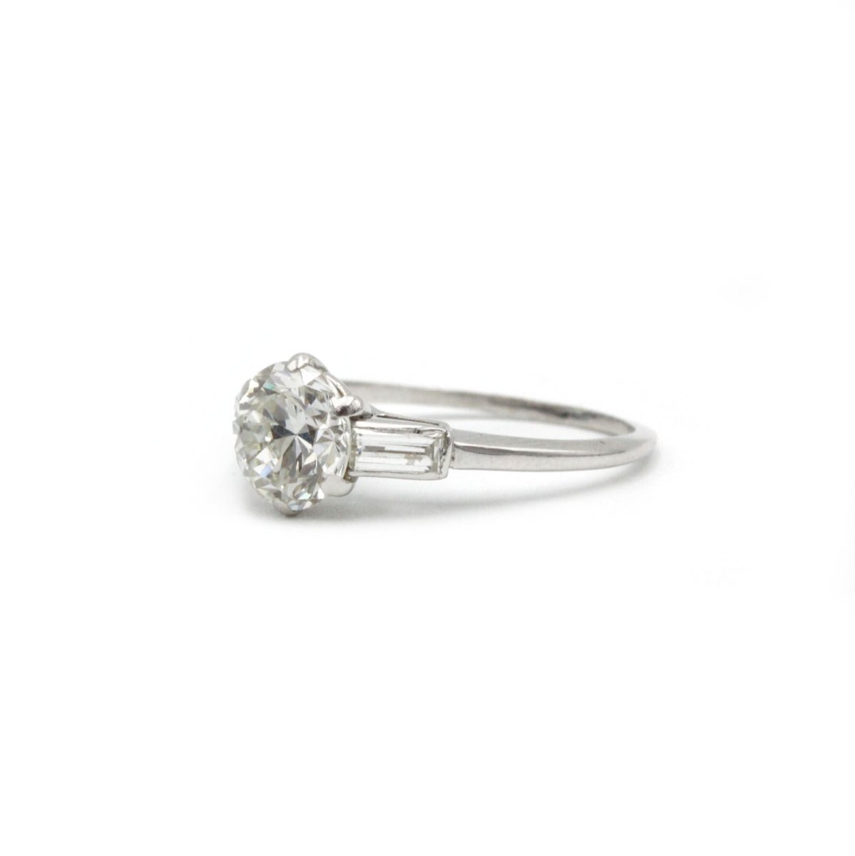 Bague - Or blanc et diamants - Castafiore