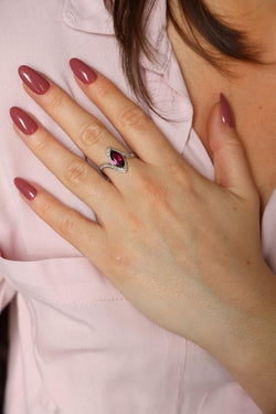 Bague Or blanc Grenat Almandin - Castafiore