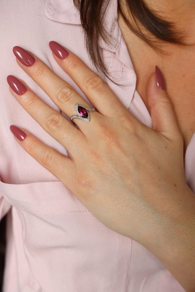 Bague Or blanc Grenat Almandin - Castafiore
