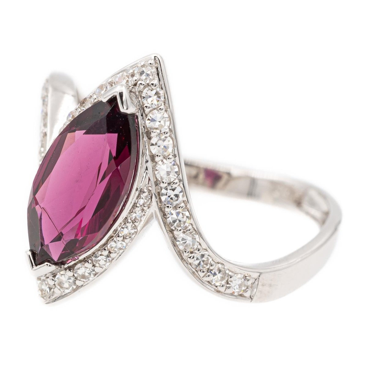 Bague Or blanc Grenat Almandin - Castafiore