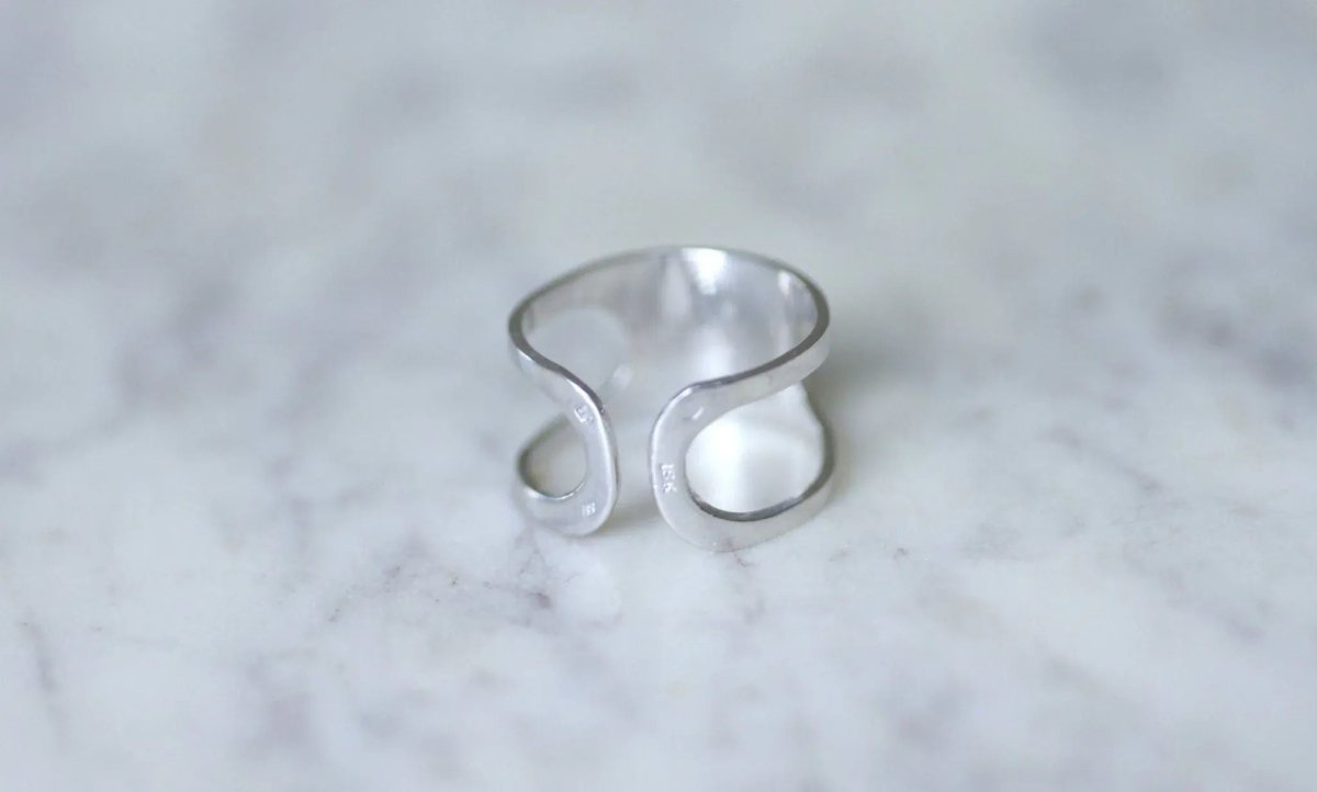 Bague or blanc Pierre Cardin Space Age - Castafiore