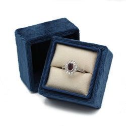 Bague - Or blanc, rubis et diamants - Castafiore