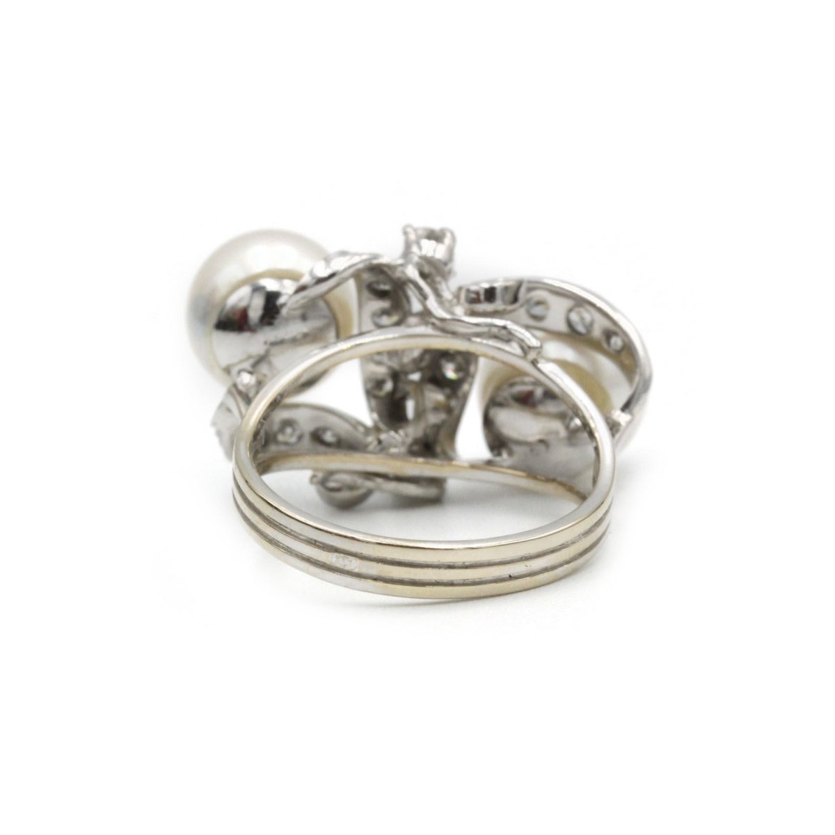 Bague - Or, diamants et perles - Castafiore