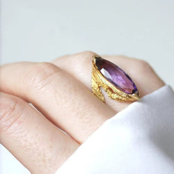 Bague or et améthyste années 70 - Castafiore