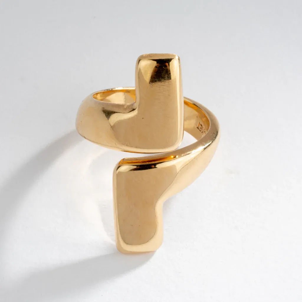 Bague or jaune géometrique de la maison Chaumet - Castafiore
