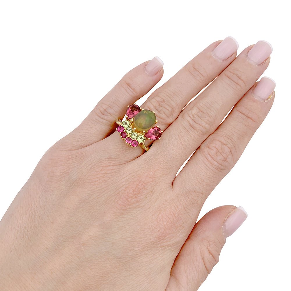 Bague or jaune, opale, tourmalines et péridots - Castafiore