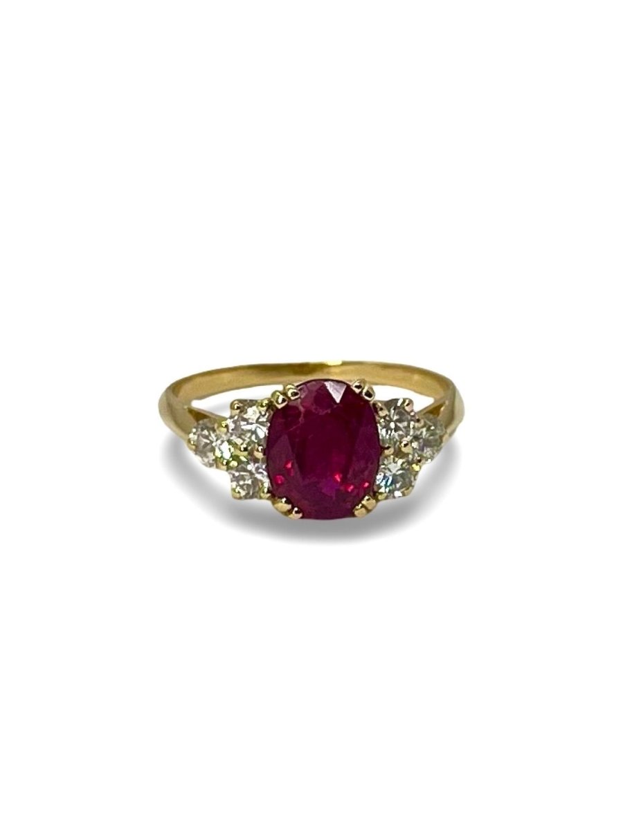 Bague or jaune rubis 2,19 ct et diamants 0,60 ct - Castafiore