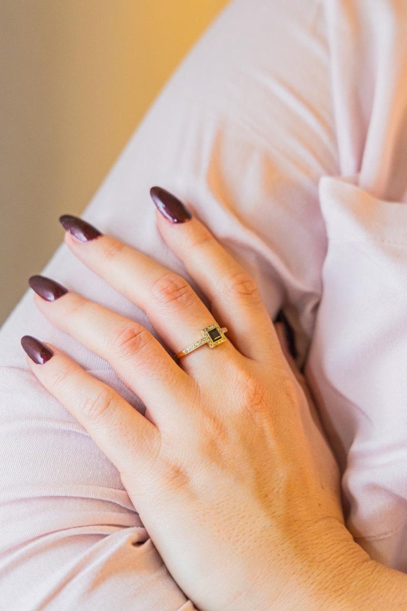 Bague Or jaune Saphir - Castafiore