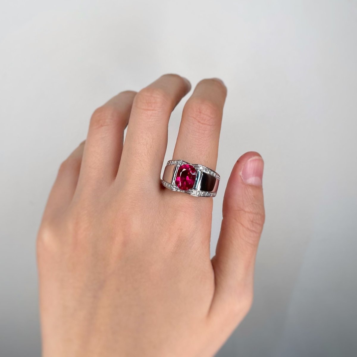 Bague - Or, Rubellite Et Diamants - Castafiore