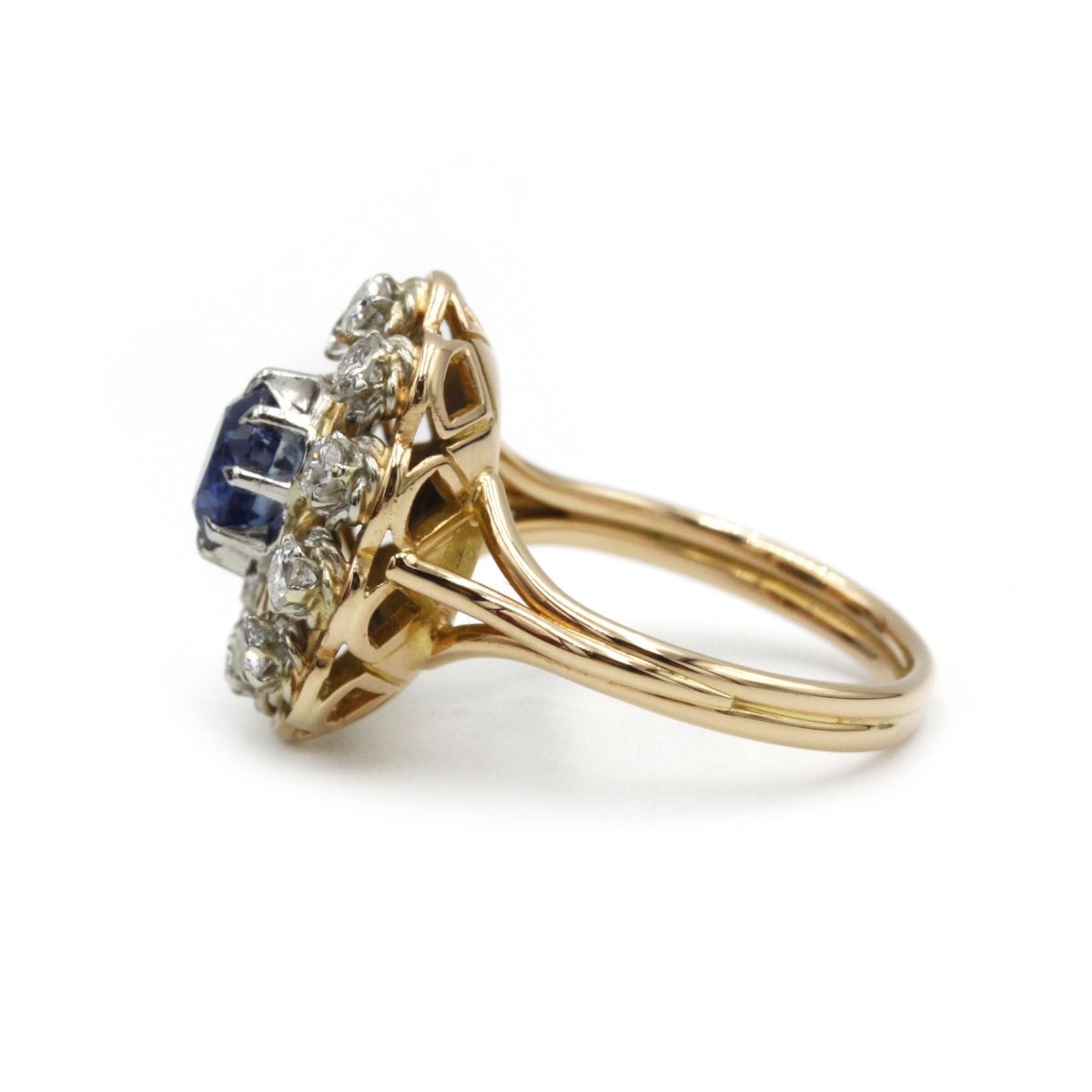 Bague - Or, saphir et diamants - Castafiore
