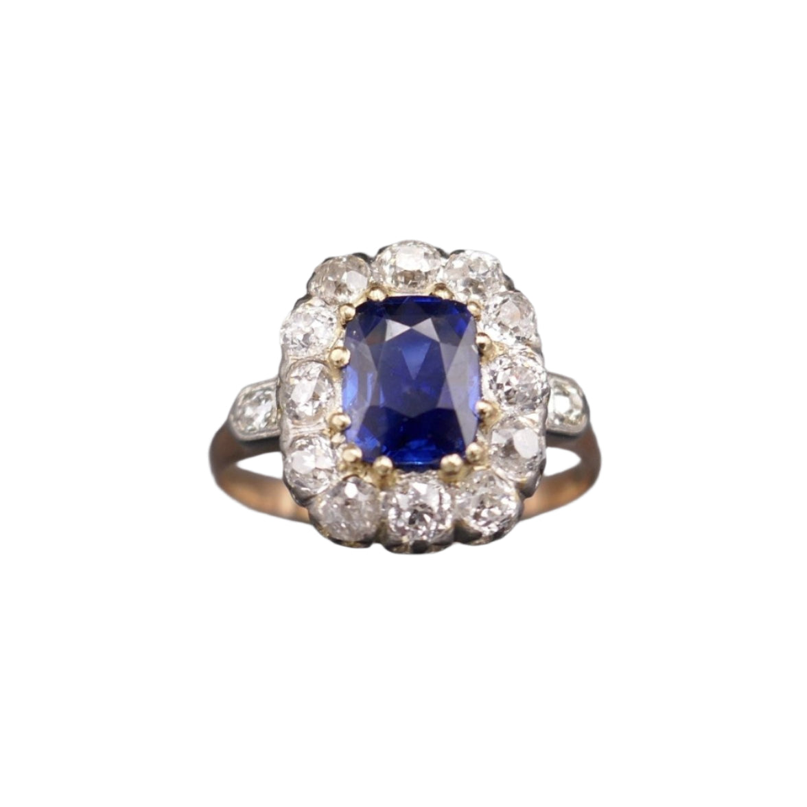 Bague Ornée d'Un Saphir Et Diamants, Or Et Platine. - Castafiore