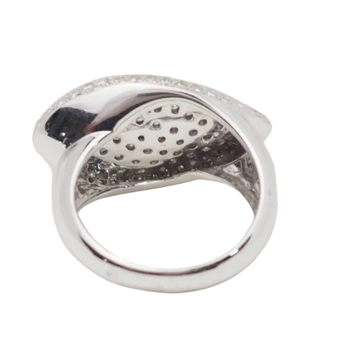 Bague pavage en or blanc et diamants - Castafiore
