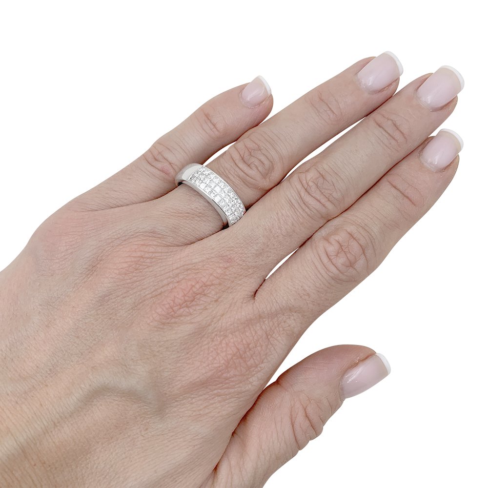 Bague pavage or blanc et diamants - Castafiore