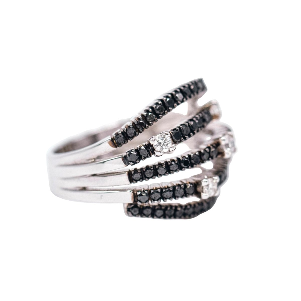 Bague Pavée DAMIANI en or blanc et diamants - Castafiore