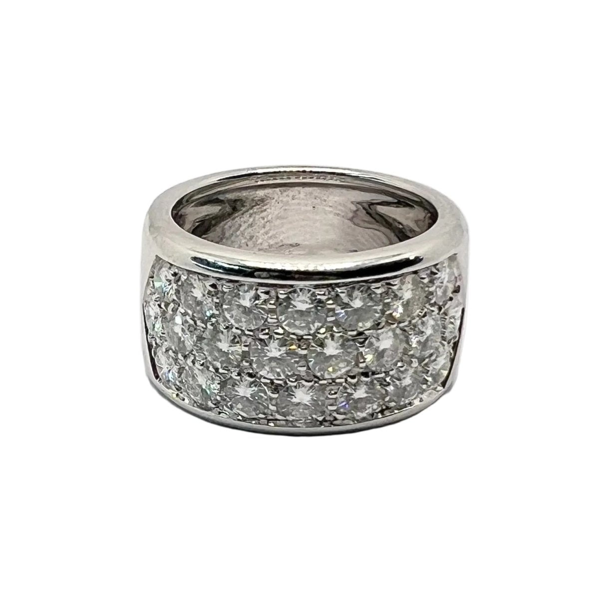 Bague Pavée en or blanc et diamants - Castafiore