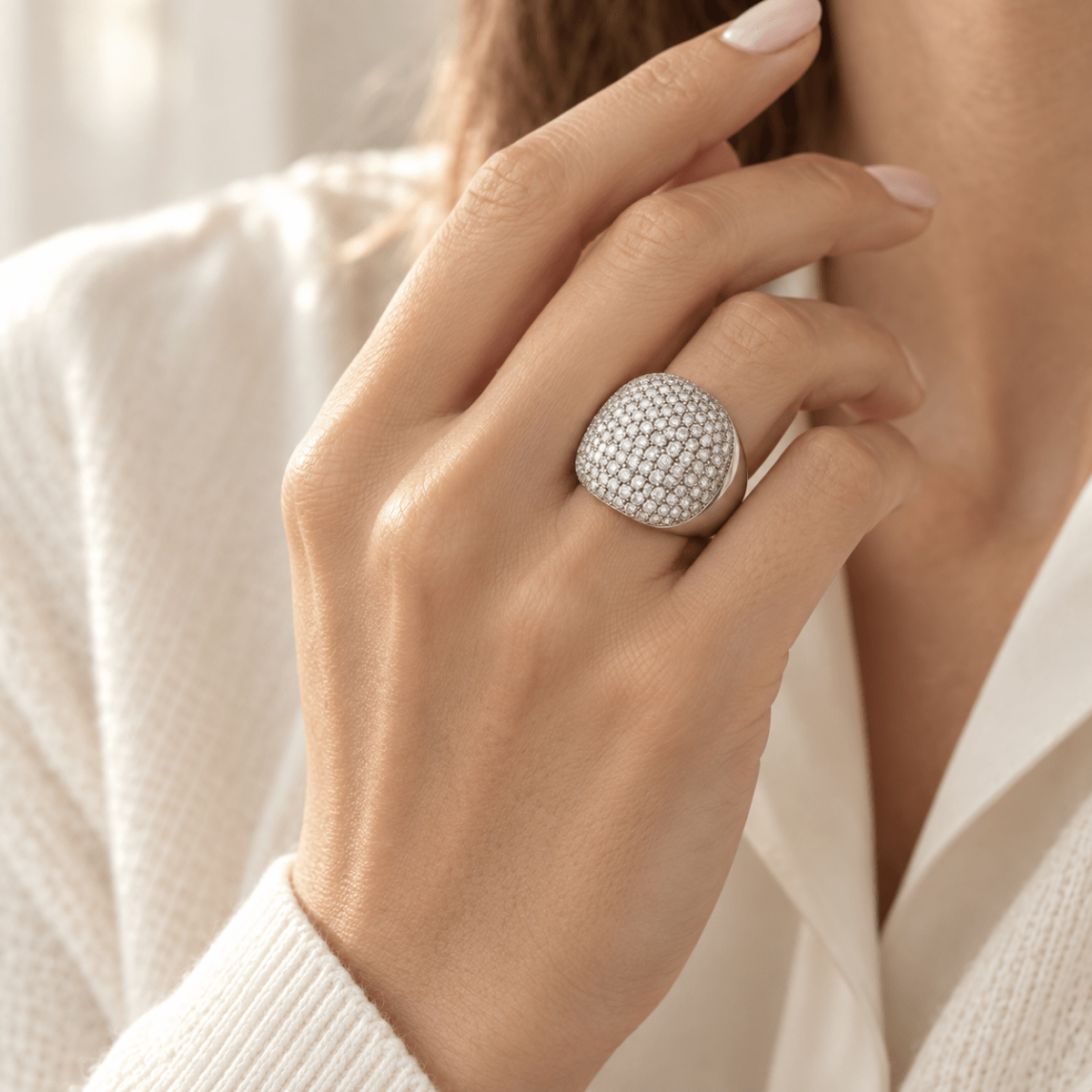 Bague Pavée en or blanc et diamants - Castafiore