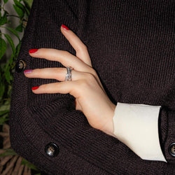 Bague Pavée en or blanc et diamants - Castafiore