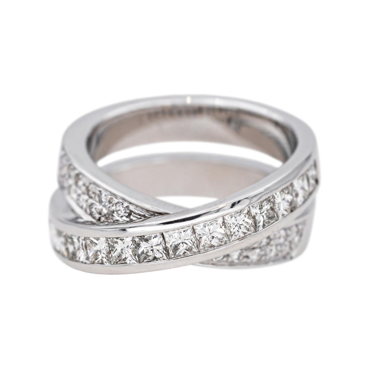 Bague Pavée en or blanc et diamants - Castafiore