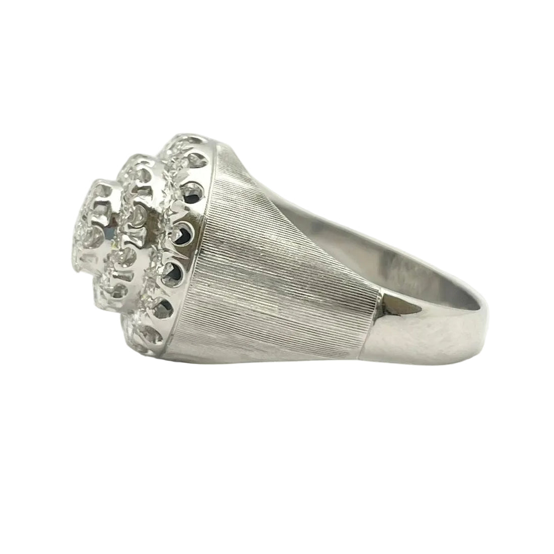 Bague Pavée en or blanc et diamants - Castafiore