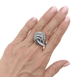 Bague Pavée en or blanc, platine et diamants - Castafiore