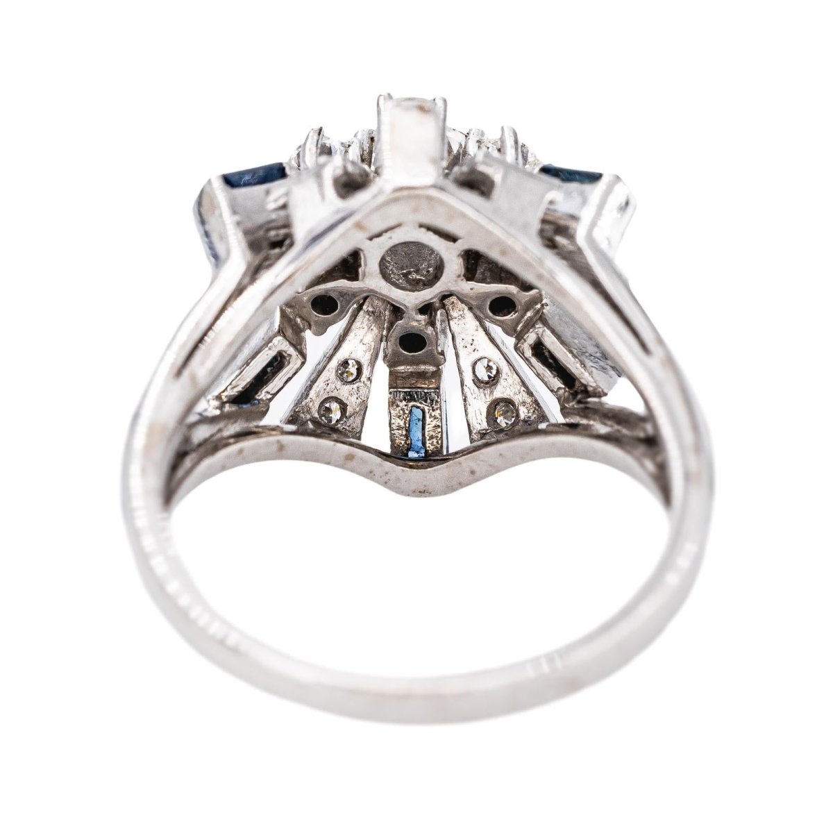 Bague Pavée en or blanc, saphirs et diamants - Castafiore