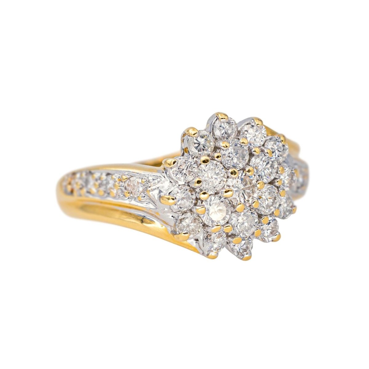 Bague Pavée en or jaune et diamants - Castafiore