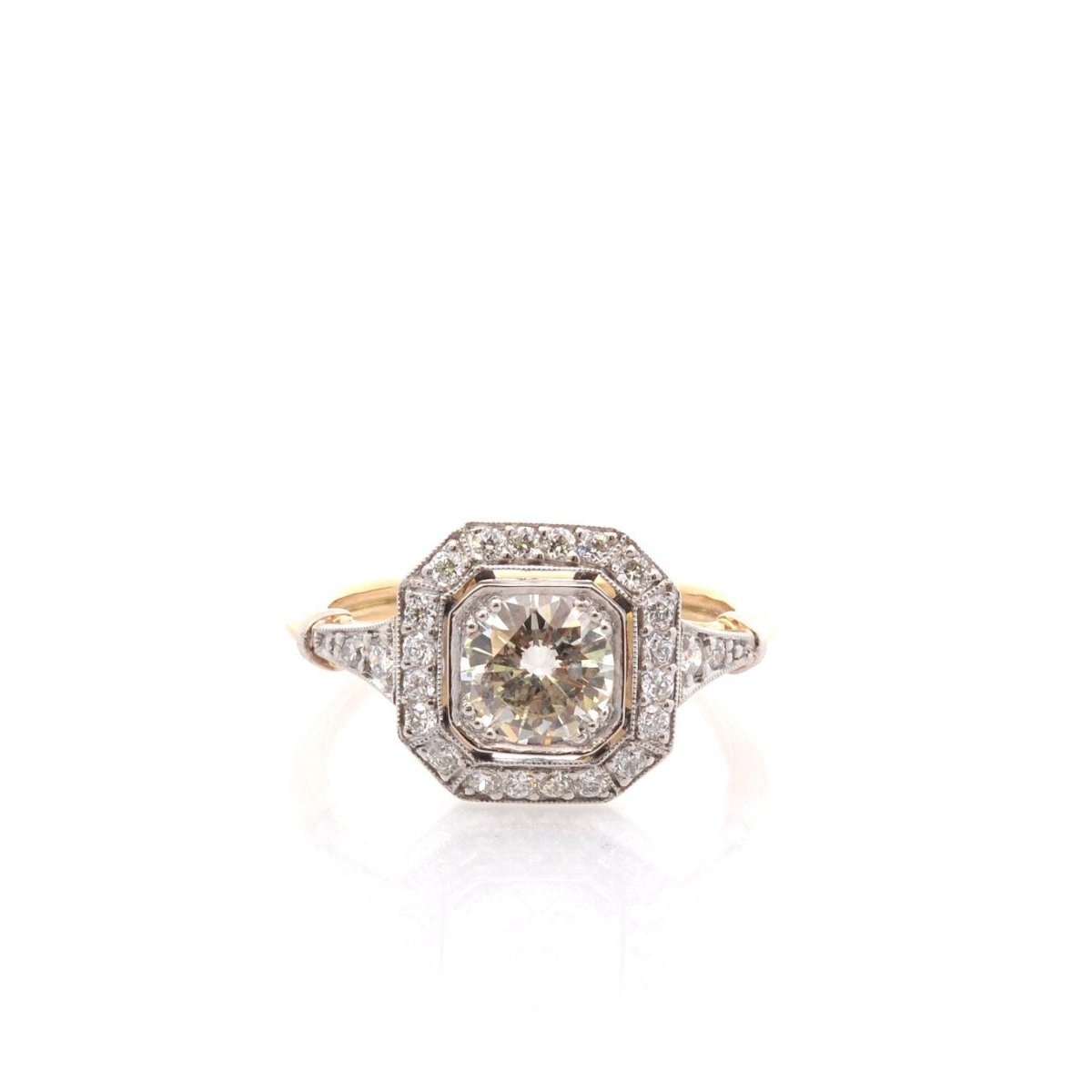 Bague Pavée en or jaune, platine et diamants - Castafiore