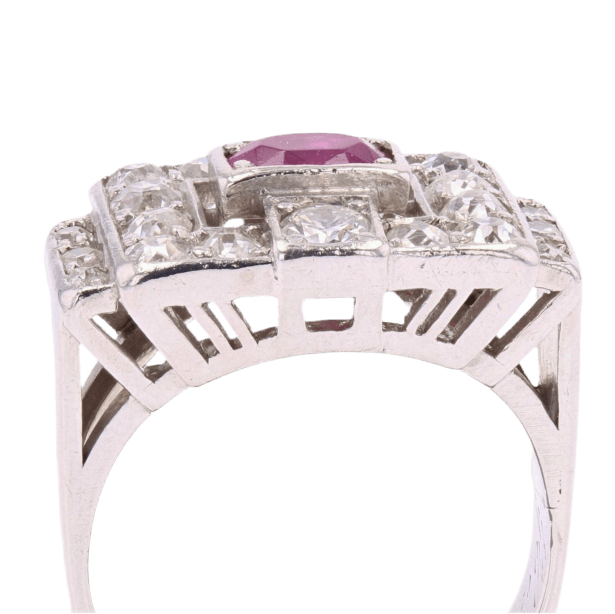 Bague Pavée en platine, rubis et diamants - Castafiore