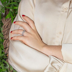 Bague Pavée MAUBOUSSIN "Le Premier Jour" en or blanc et diamants - Castafiore