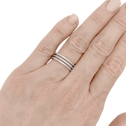 Bague Pavée MESSIKA "Gatsby" en or blanc et diamants - Castafiore