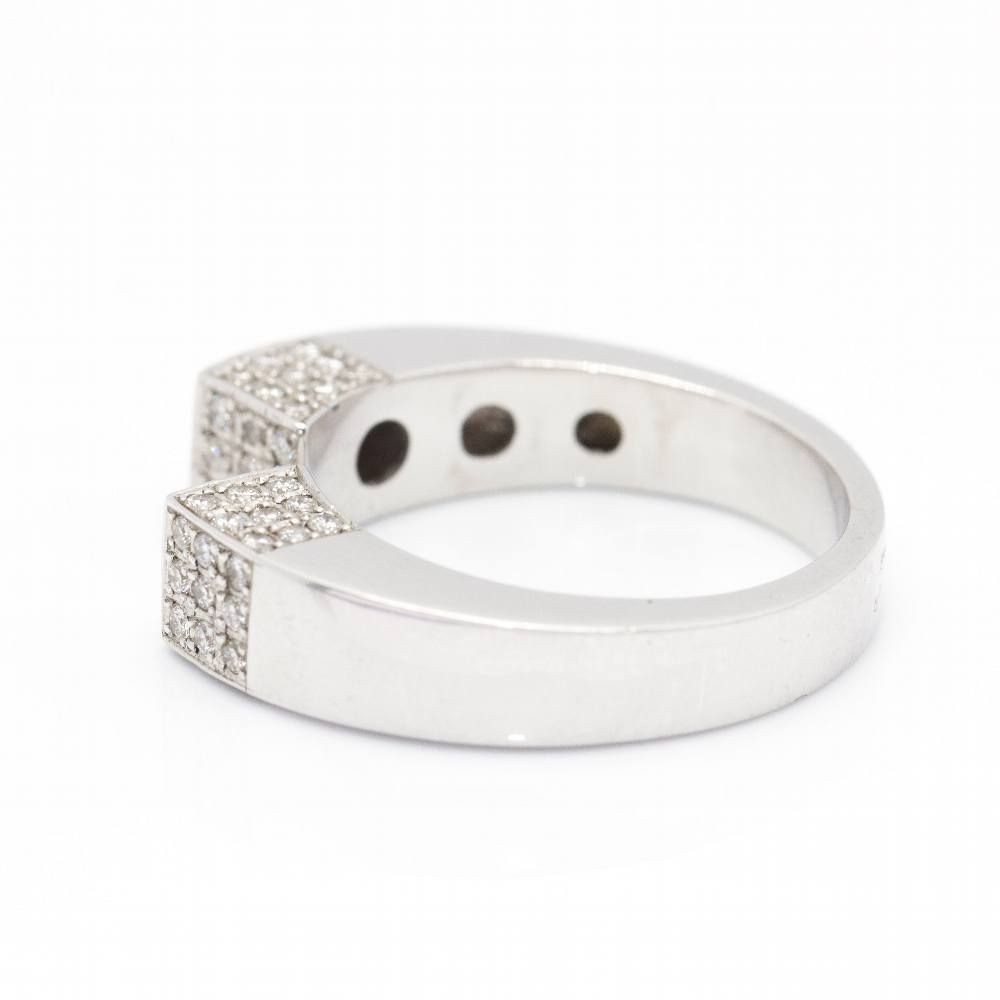 Bague Paveé SQUARE en or et diamants - Castafiore