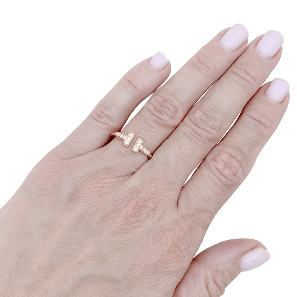 Bague Pavée TIFFANY & CO "Wire" en or rose et diamants - Castafiore